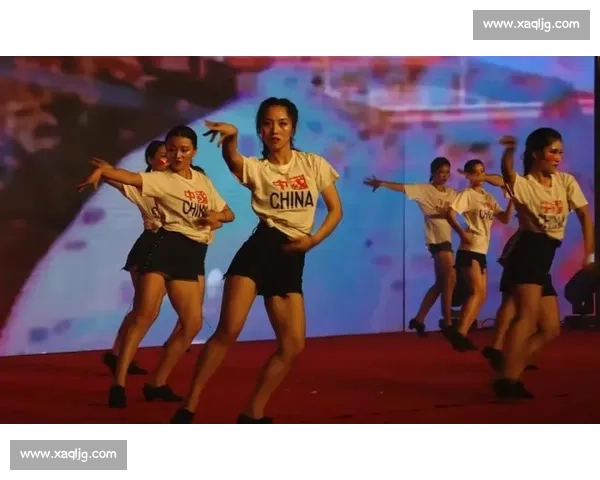 校园街舞热力来袭，炫酷舞步燃爆青春舞台